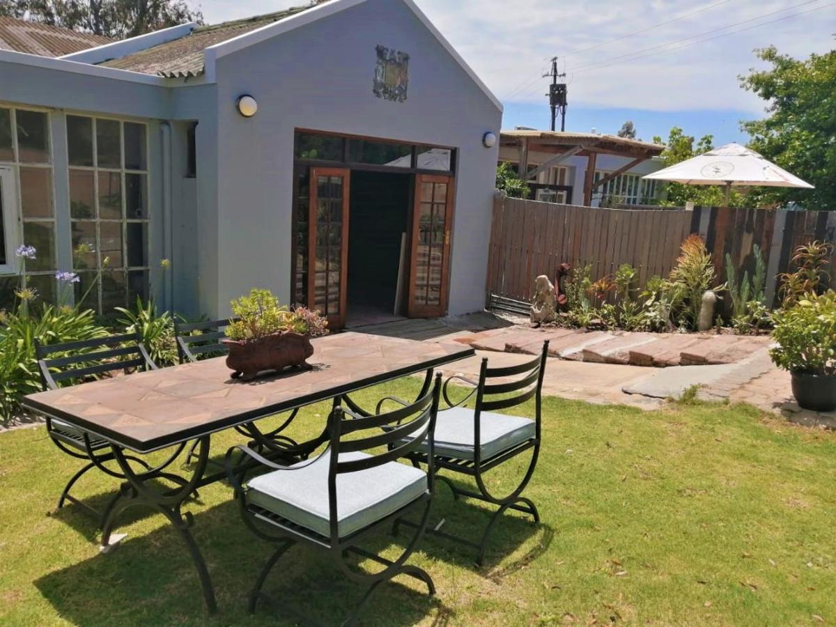 De Oude Schuur Apartment Stellenbosch Bagian luar foto