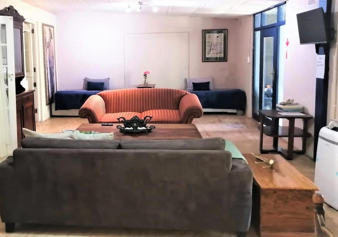 De Oude Schuur Apartment Stellenbosch Bagian luar foto