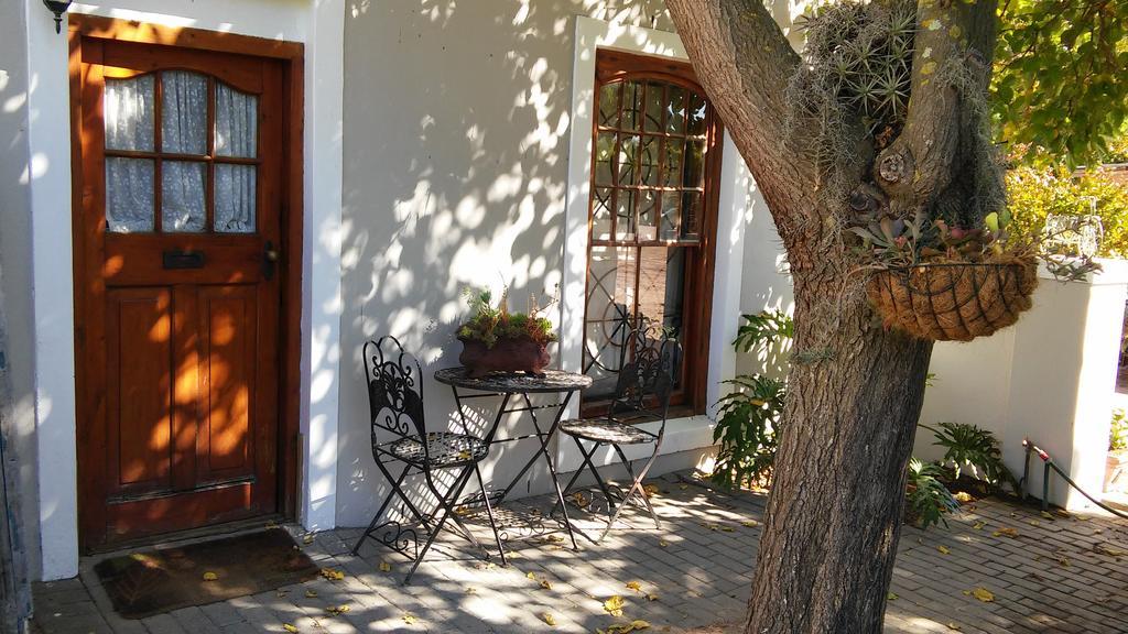 De Oude Schuur Apartment Stellenbosch Bagian luar foto